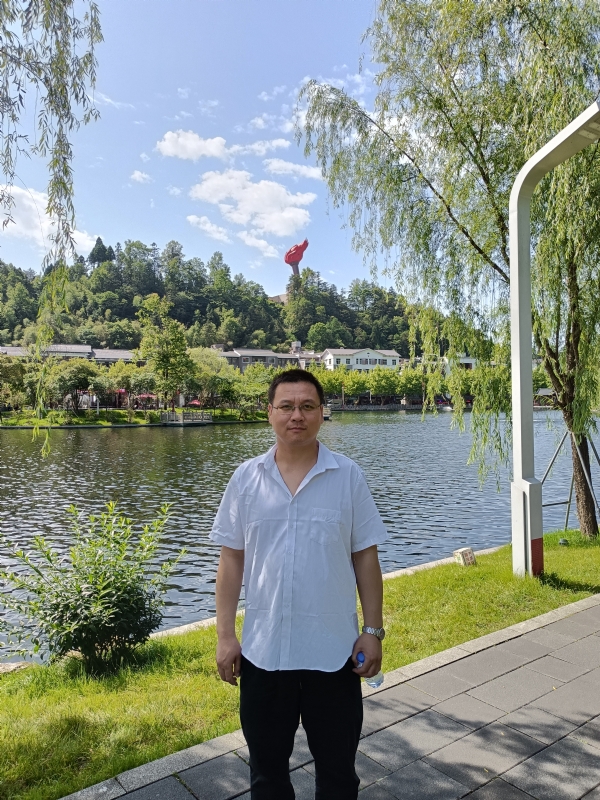 风雨相伴的第一张照片--河北基督教相亲网